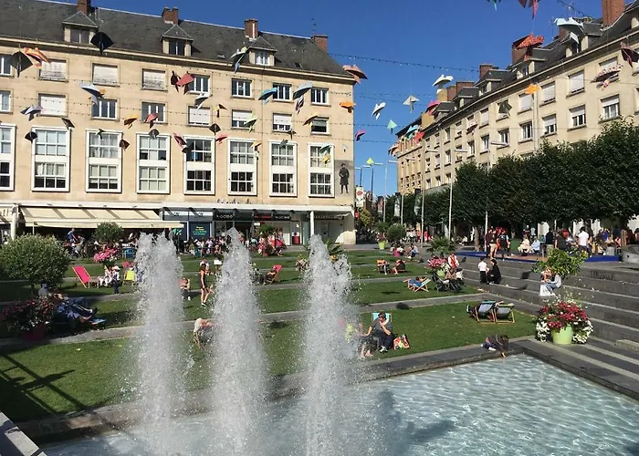 Hyper Centre Apartment